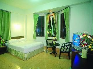 Thaksin Grand Hostel Krabi