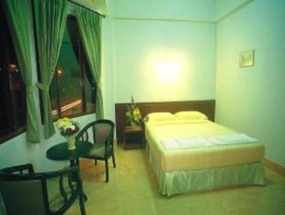 Hostel Thaksin Grand *
